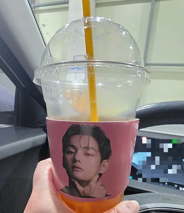 Cà phê uống còn dư