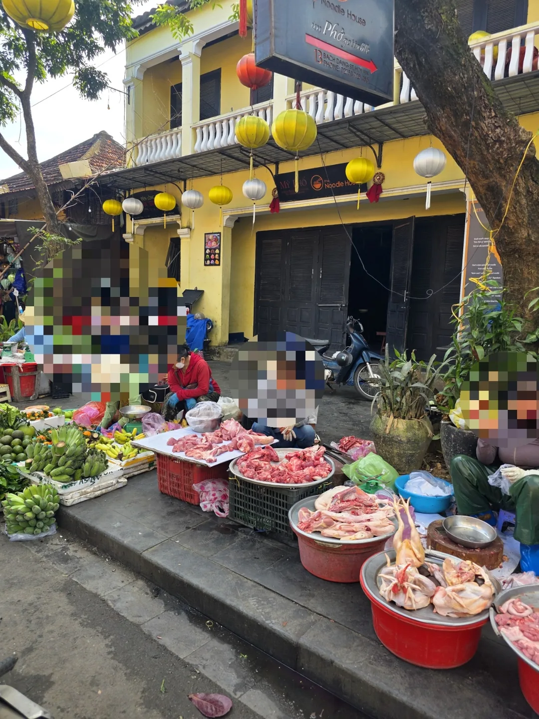 🇻🇳 Chuyến du lịch Đà Nẵng của mẹ và hai con gái _ Buổi hẹn hò chợ sớm Hội An cùng nàng công chúa chic của tôi