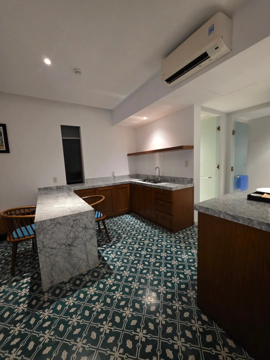 🇻🇳Chuyến du lịch Đà Nẵng của ba mẹ con_ Bài review chi tiết phòng Deluxe Family tại khách sạn Vinh Hung Old Town, Hội An2️⃣