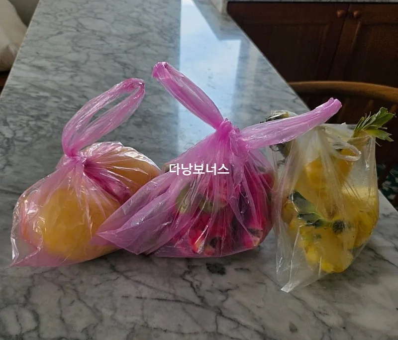 🇻🇳Chuyến du lịch Đà Nẵng của ba mẹ con_ Bài review chi tiết phòng Deluxe Family tại khách sạn Vinh Hung Old Town, Hội An2️⃣