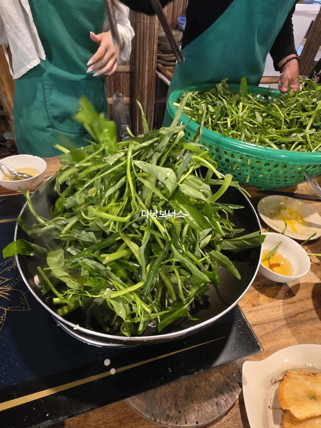 🇻🇳Chuyến du lịch Đà Nẵng của ba mẹ con_ Tour sinh thái đặc biệt Hội An 4️⃣ Lớp học nấu ăn