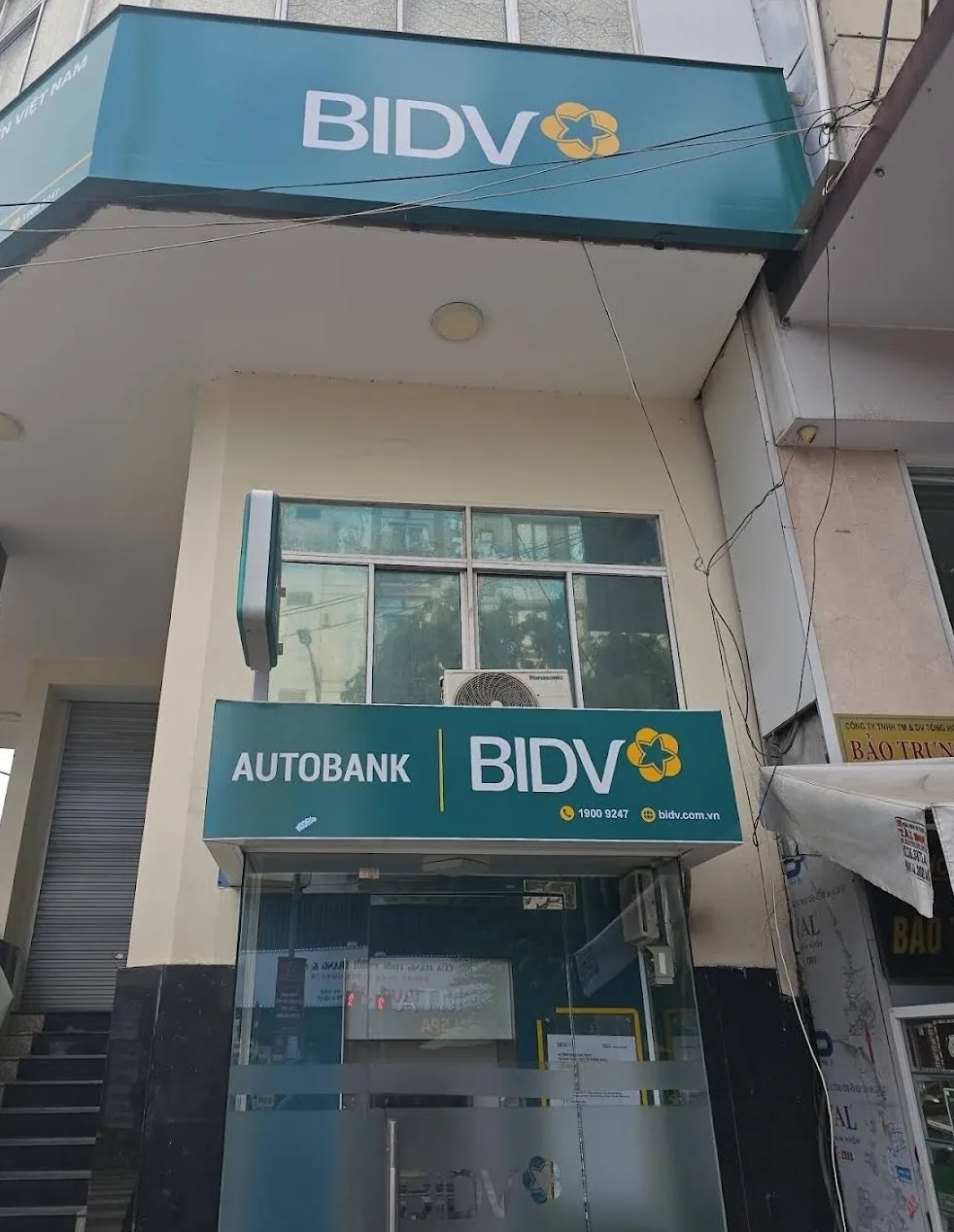 🇻🇳Chuyến du lịch Đà Nẵng của mẹ con_ Rút tiền ATM BIVD ở chợ Hàn