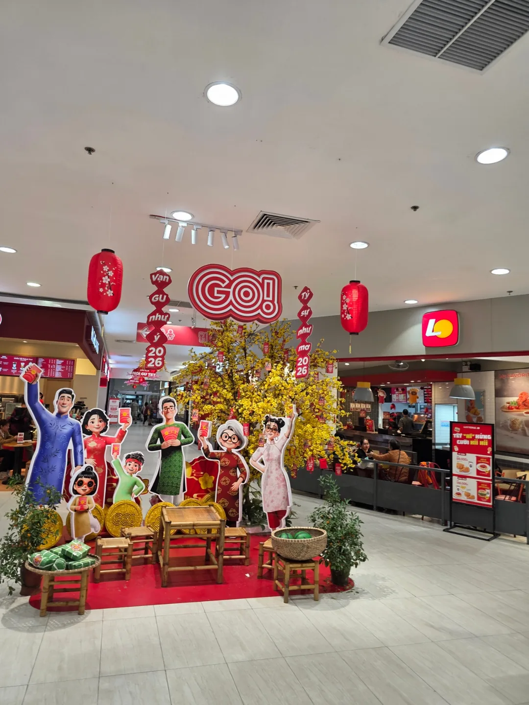 🇻🇳Chuyến du lịch Đà Nẵng của ba mẹ con_ Không khí Tết đỉnh điểm! Go Mart rực rỡ