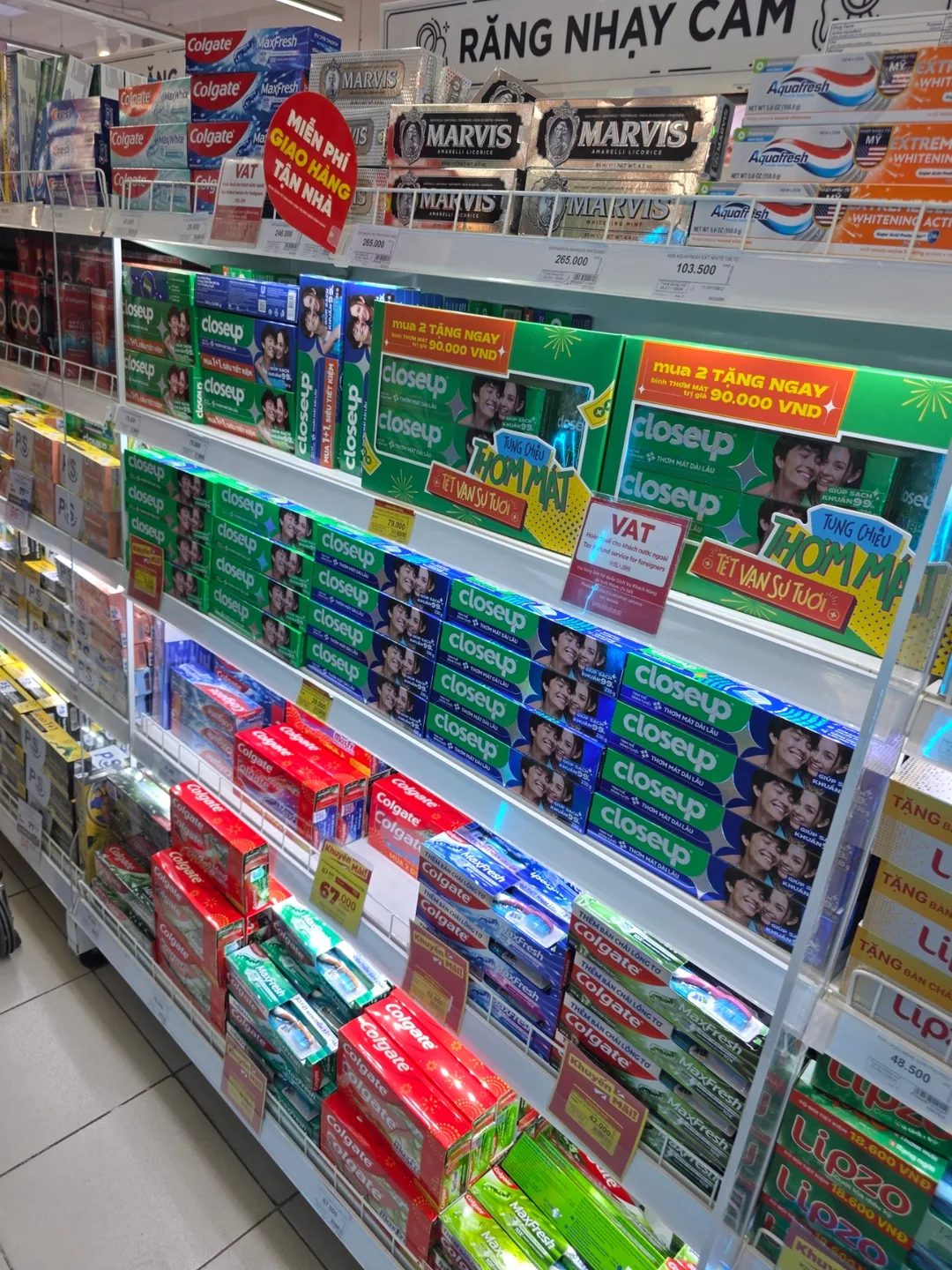 🇻🇳 Chuyến du lịch Đà Nẵng của mẹ và hai con gái_ Lần đầu mua sắm tại Go Mart