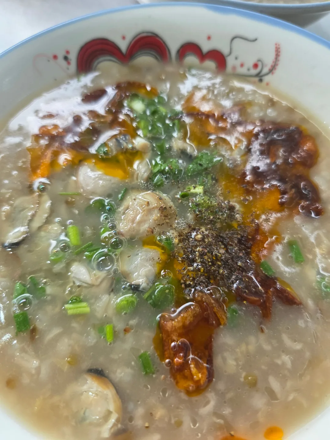 🇻🇳Chuyến du lịch Đà Nẵng của ba mẹ con_ So sánh cháo hàu bãi biển An Bàng 'cơ bản vs sườn'! (kèm thông tin giá)