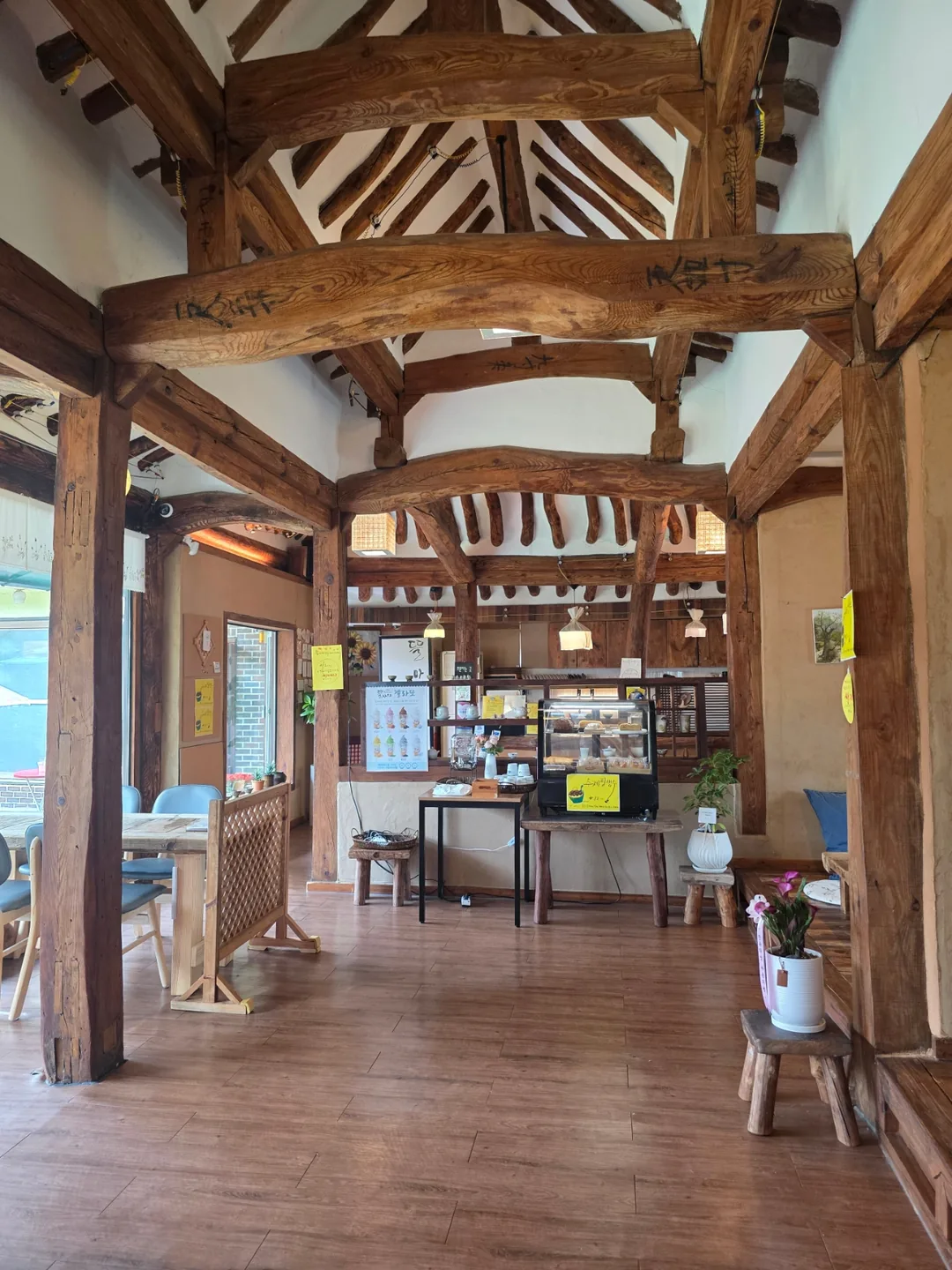 🇰🇷 Địa điểm nổi tiếng về trà Ssanghwa ở Namwon, quán cà phê hanok Tteul Arae