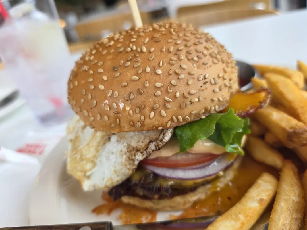 Bánh burger thủ công