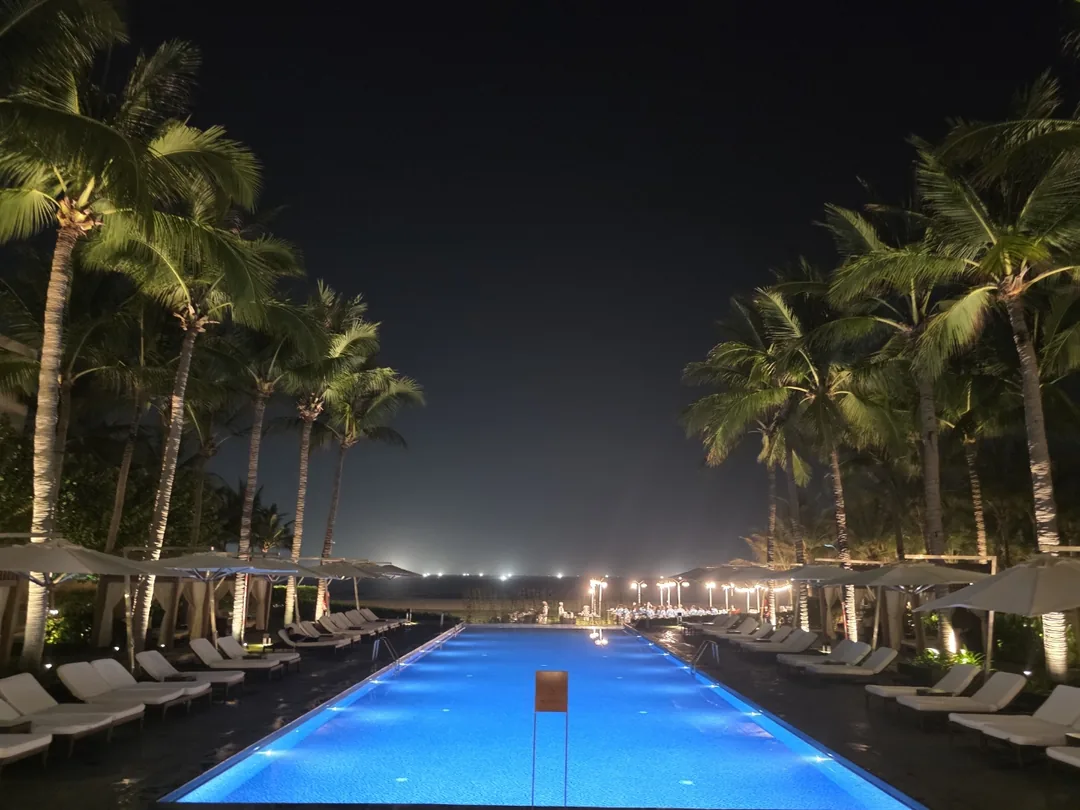 🇻🇳[Shilla Monogram Đà Nẵng] Thánh địa chụp ảnh sống ảo Instagram! Hồ bơi Shilla Monogram (so sánh ban ngày/ban đêm, bao gồm giờ sử dụng hồ bơi và thông tin chi tiết)