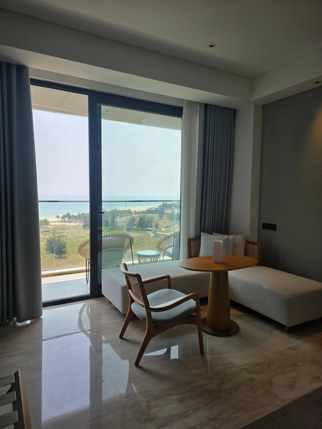 🇻🇳[Shilla Monogram Đà Nẵng] Review tour phòng từng ngóc ngách! Superior vs Deluxe vs Corner Suite, hãy chọn phòng phù hợp với bạn