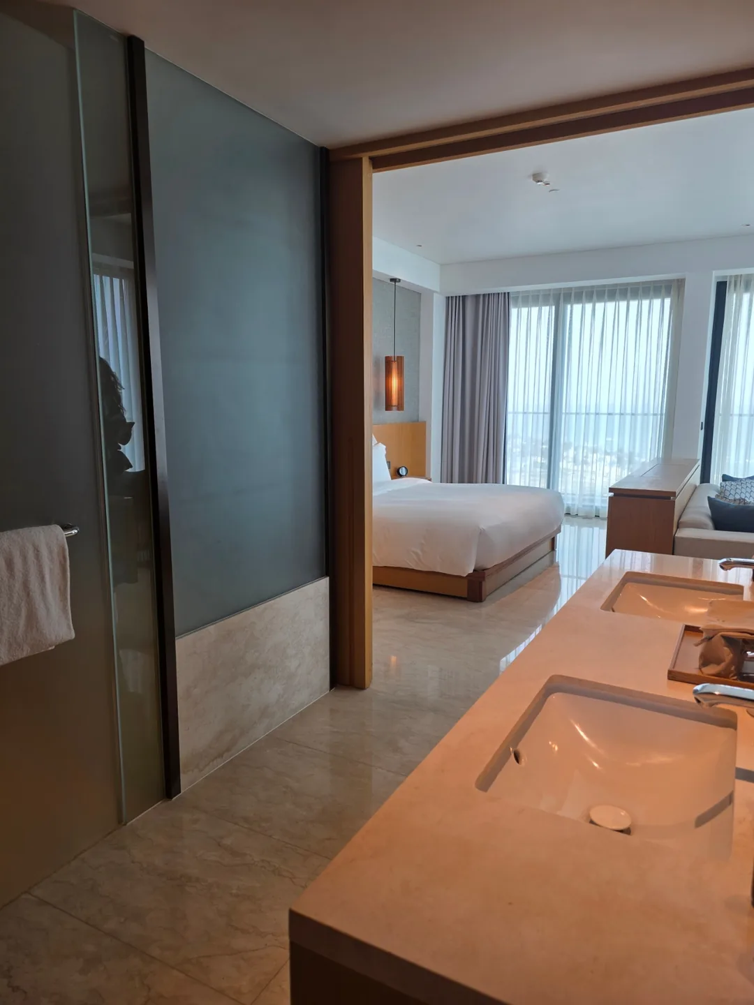 🇻🇳[Shilla Monogram Đà Nẵng] Review tour phòng từng ngóc ngách! Superior vs Deluxe vs Corner Suite, hãy chọn phòng phù hợp với bạn