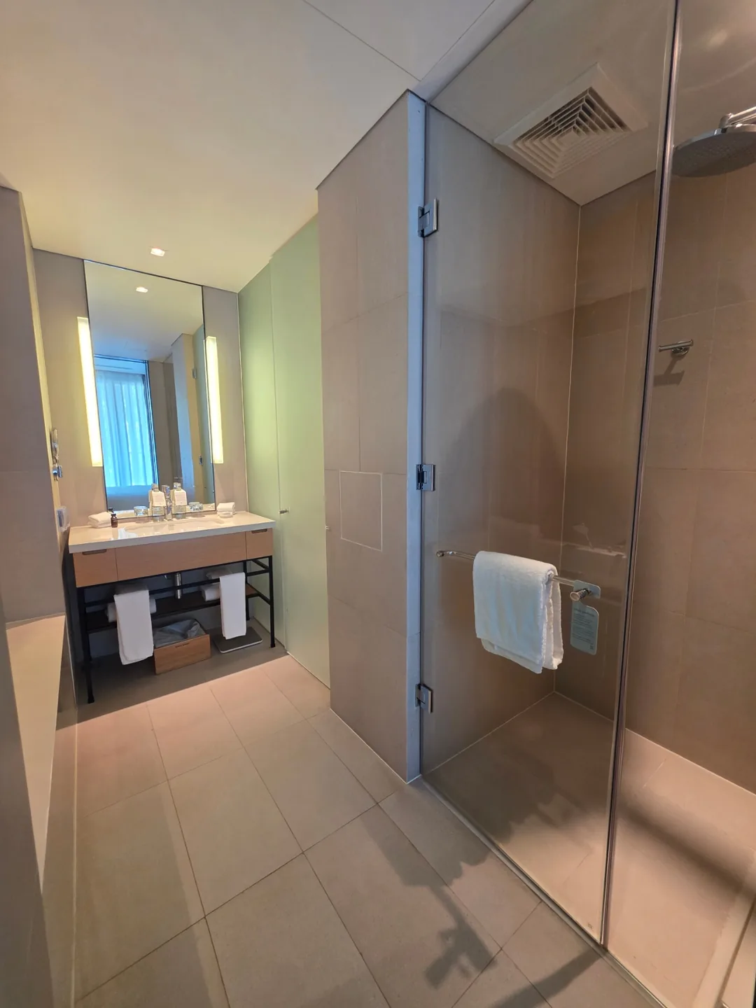 🇻🇳[Shilla Monogram Đà Nẵng] Review tour phòng từng ngóc ngách! Superior vs Deluxe vs Corner Suite, hãy chọn phòng phù hợp với bạn