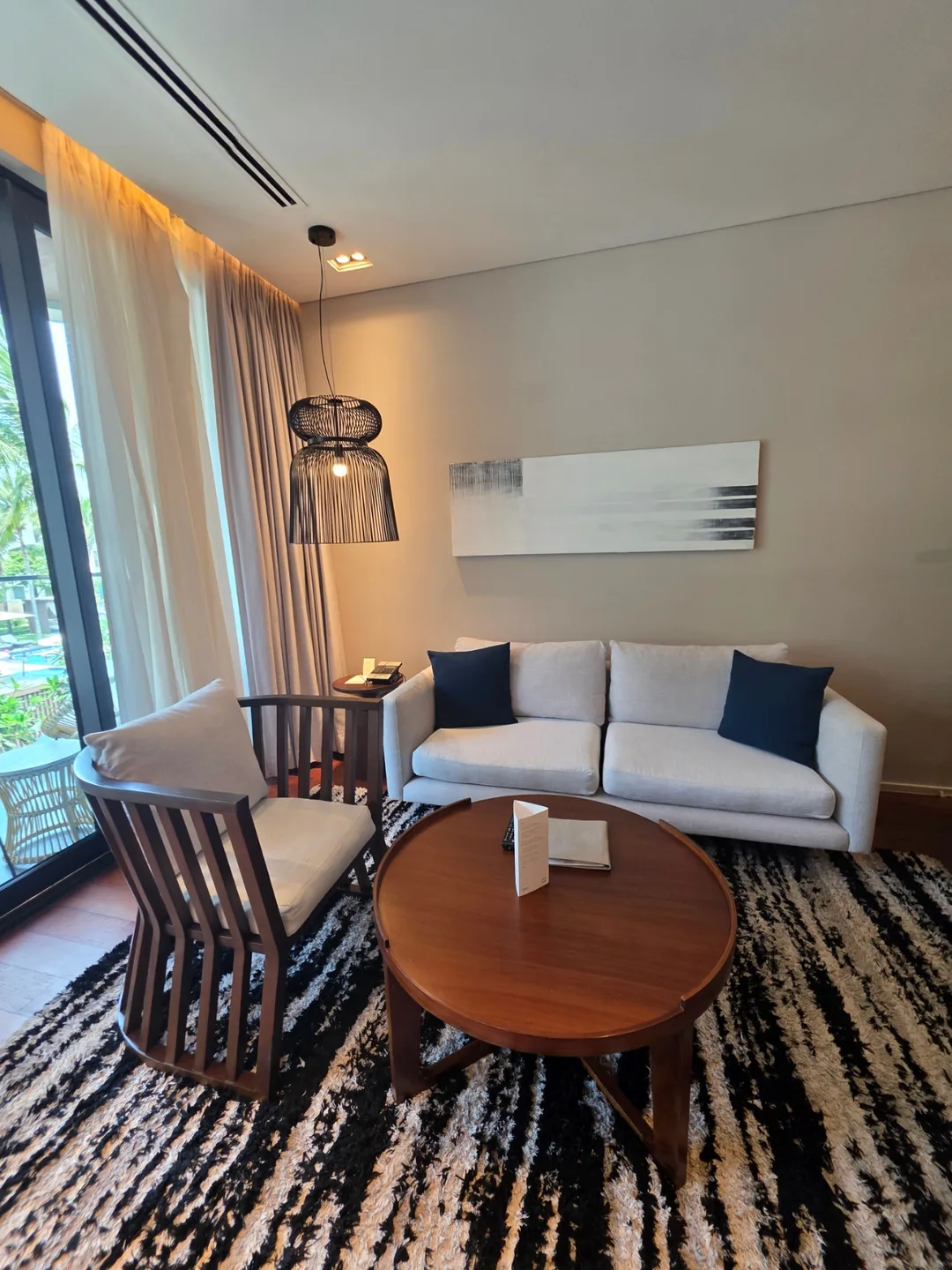 🇻🇳[Shilla Monogram Đà Nẵng] Review tour phòng từng ngóc ngách! Superior vs Deluxe vs Corner Suite, hãy chọn phòng phù hợp với bạn