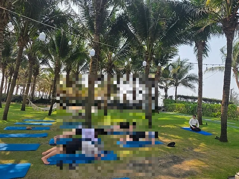 🇻🇳[Shilla Monogram Đà Nẵng] Hoạt động_ Từ bãi biển đến lớp học yoga!!👍