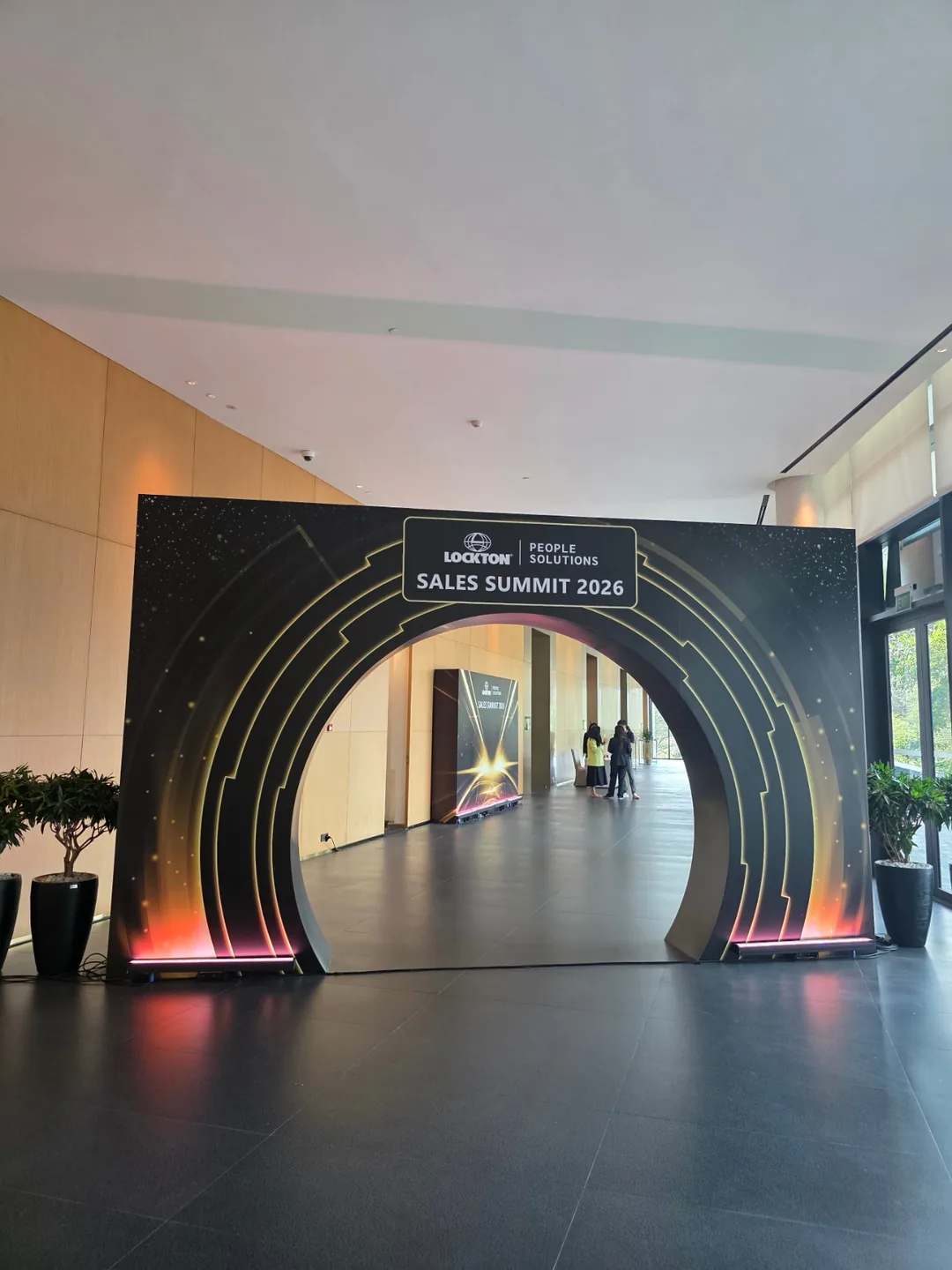 🇻🇳[Shilla Monogram Đà Nẵng] Giờ review chuyến famtrip địa phương tại Đà Nẵng được tổ chức trong phòng họp ✨