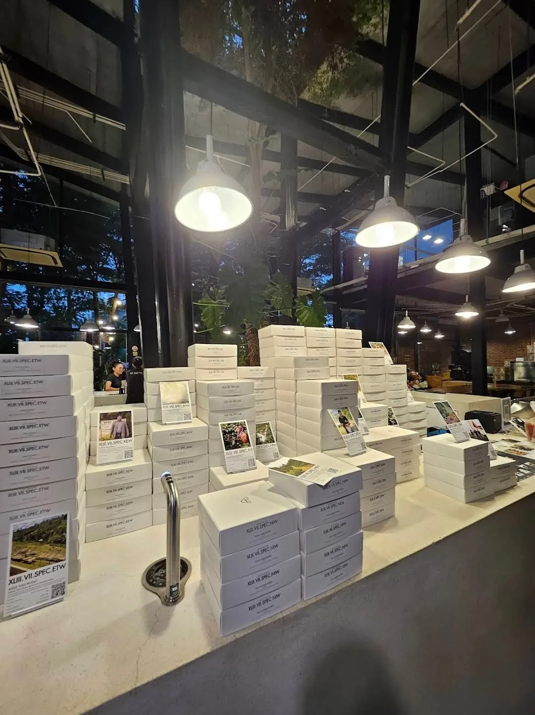 ✨️[Nơi muốn đến ở Đà Nẵng] ☕️Quán cà phê bán cà phê specialty~ 43 Factory Coffee Roaster