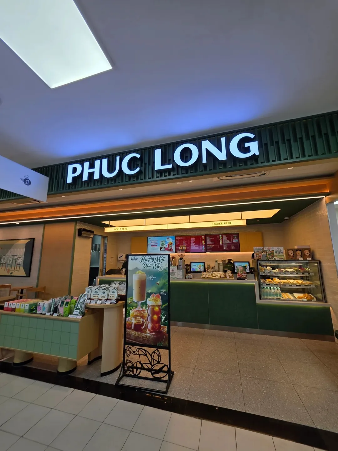 🇻🇳[Hậu trường Fam Tour Đà Nẵng] Một tách cà phê sau khi mua sắm tại Lotte Mart (w. Phúc Long)