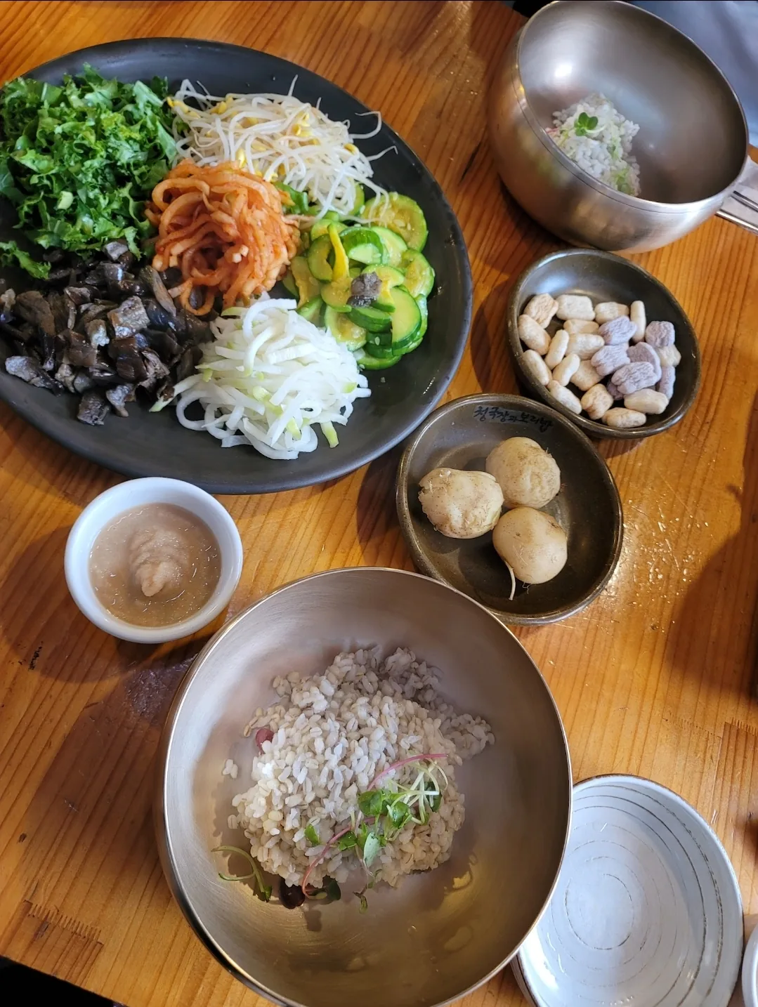 (Du lịch) Cheonggukjang và cơm lúa mạch, chi nhánh ga Suseo
