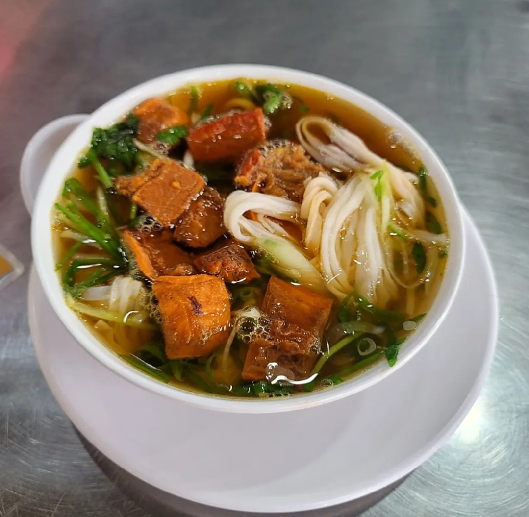 👉👉👉 Ngay cả Baek Jong-won cũng phải mê mẩn, Sotbang!! Quán phở lại khiến người ta nhớ đến!