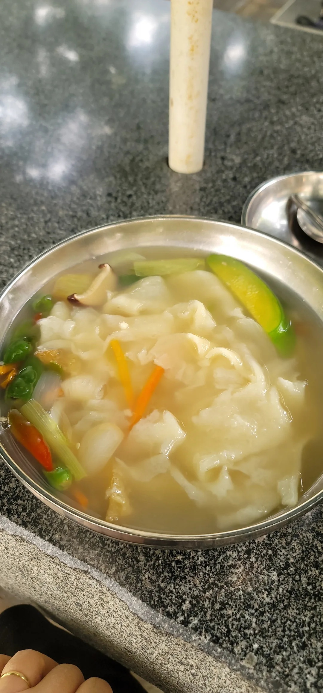 Du lịch) Nhà hàng khu nghỉ chân Heungnyunsa