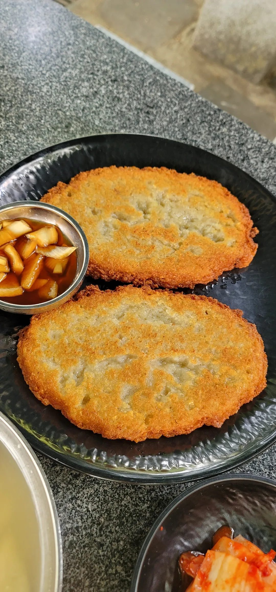 Du lịch) Nhà hàng khu nghỉ chân Heungnyunsa