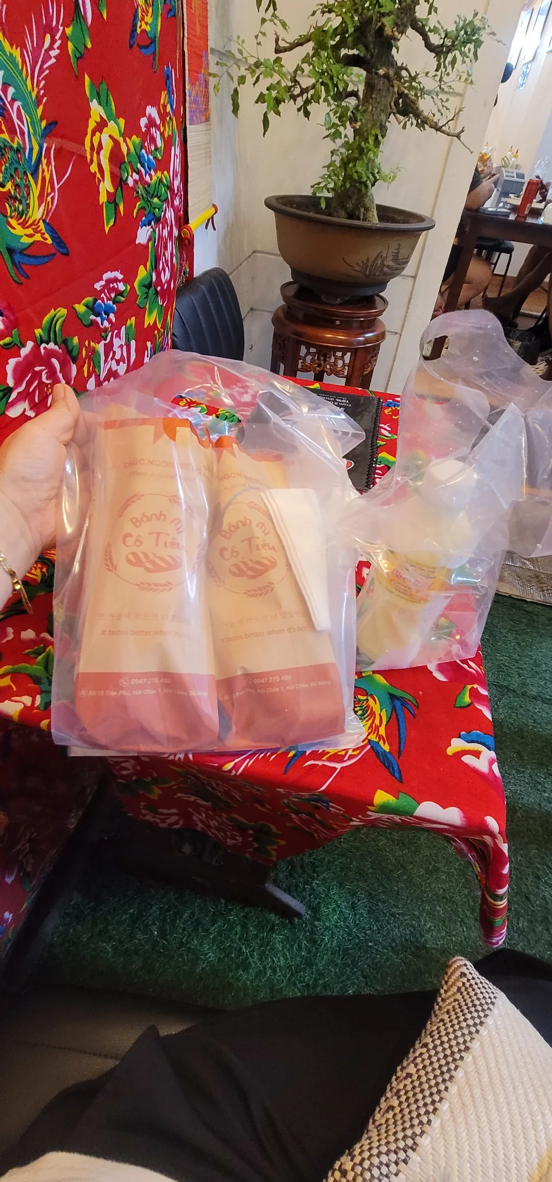 ✈️Review) Quán bánh mì trứng ngon - Bánh Mì Cô Tiên