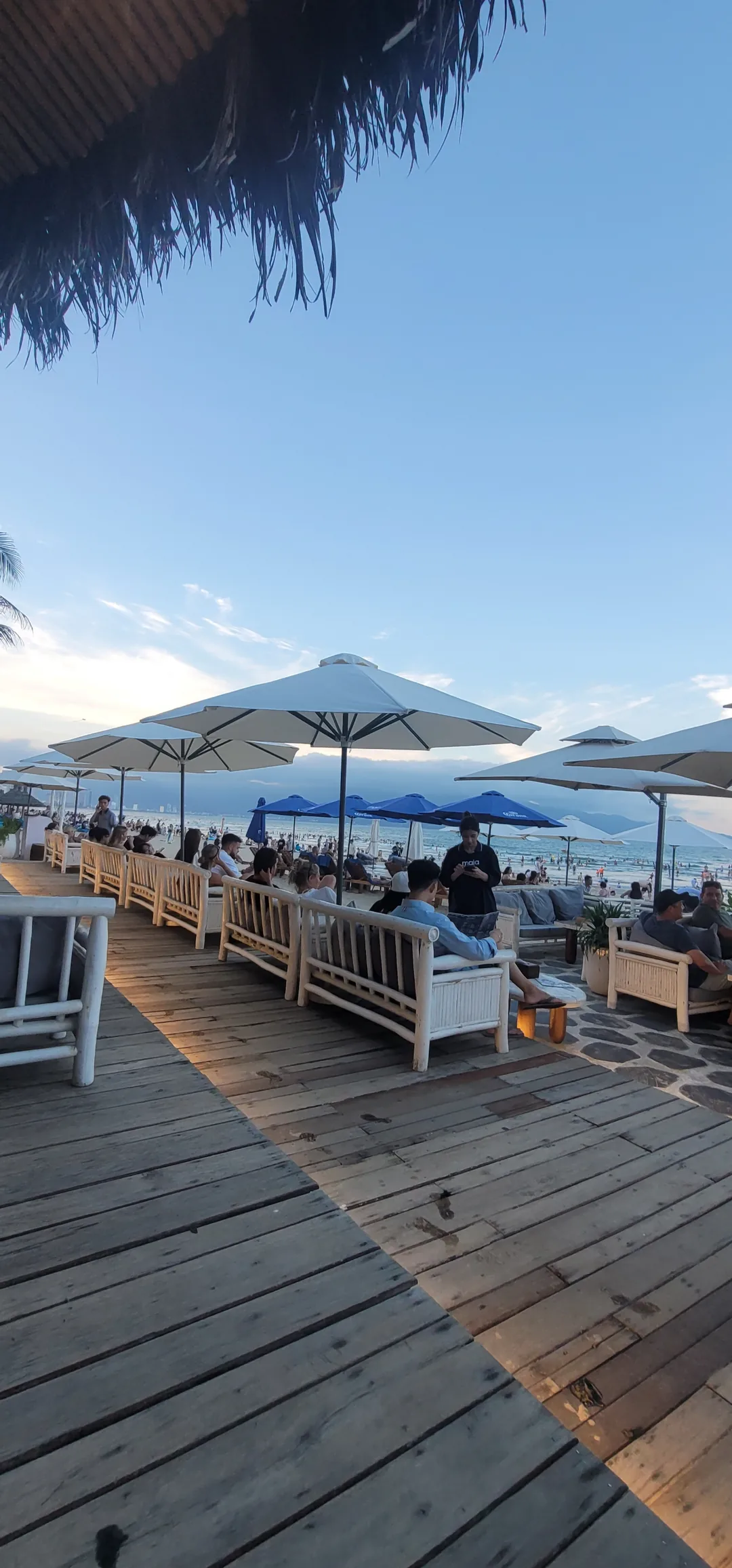 [Review du lịch] Mykebich, quán bar bãi biển Maia (Maia beach bar)