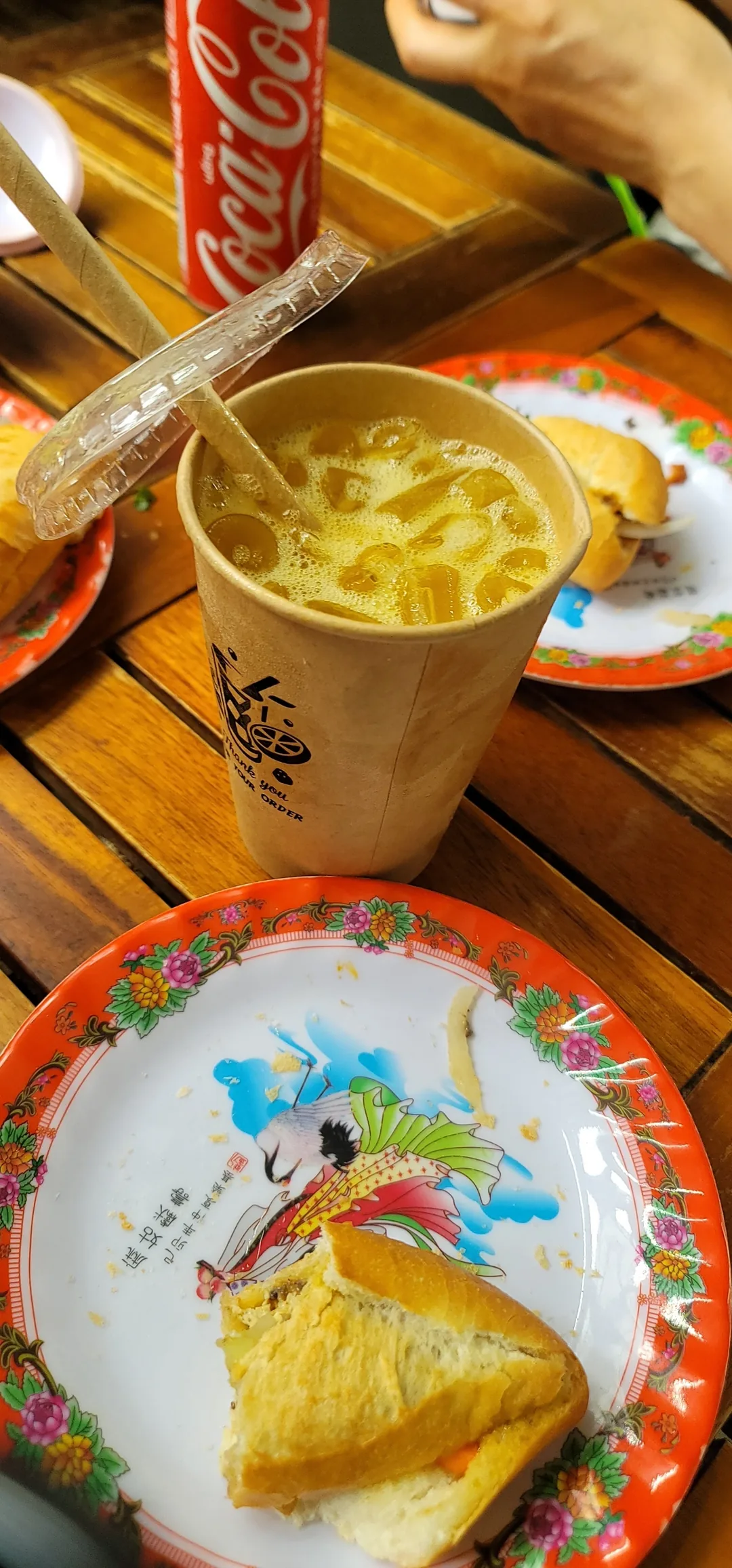 ✈️Review) Quán bánh mì ngon ở Hội An - Madam Khánh Bánh Mì Queen