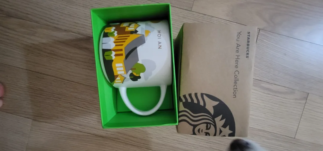 ✈️review) Mang cốc Starbucks Đà Nẵng về bằng thẻ ghi nợ Travelgo