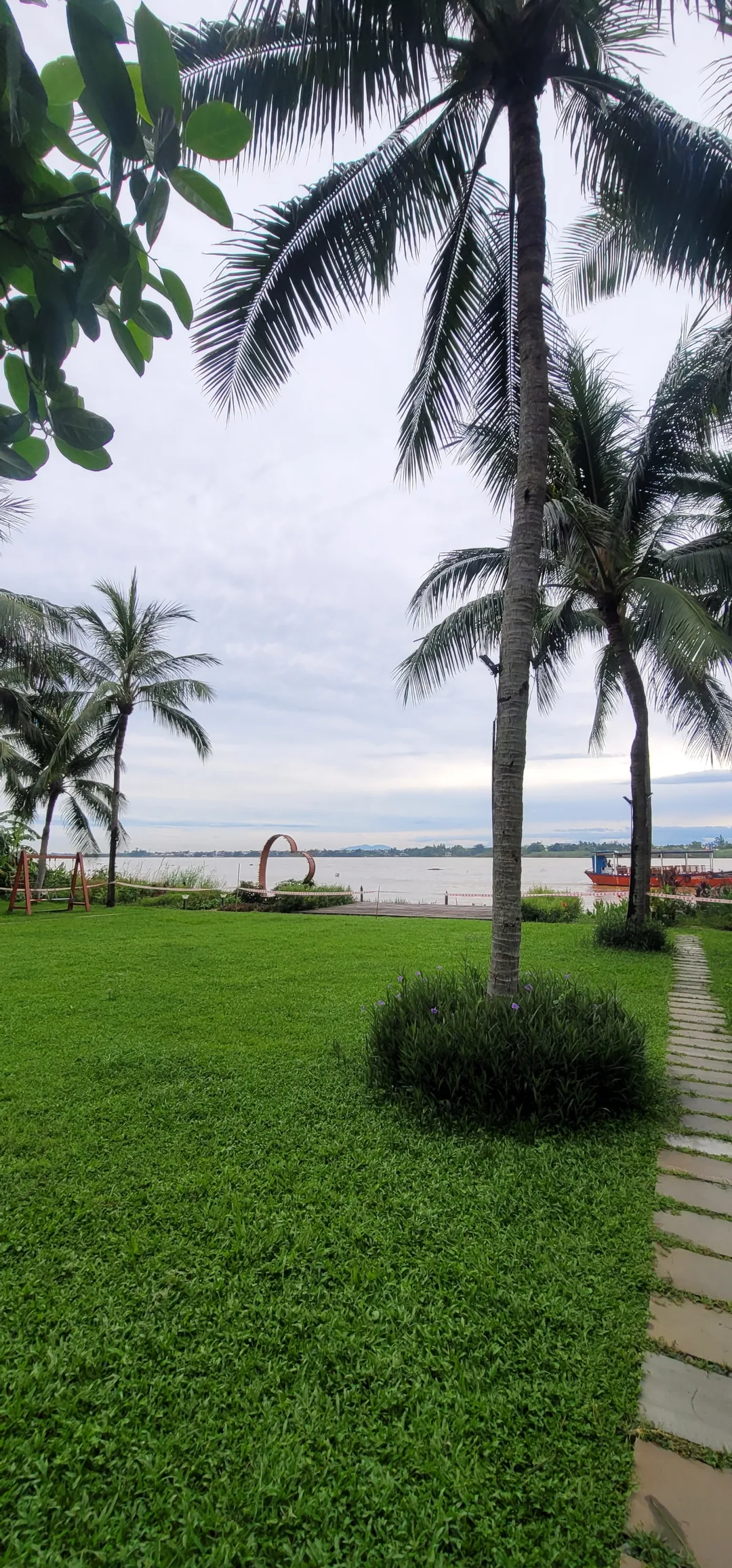 ✈️review) Vinh Emerald Resort - bữa sáng và các tiện ích khác