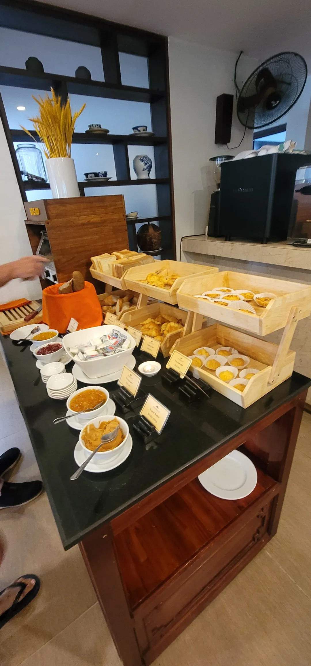 ✈️review) Vinh Emerald Resort - bữa sáng và các tiện ích khác