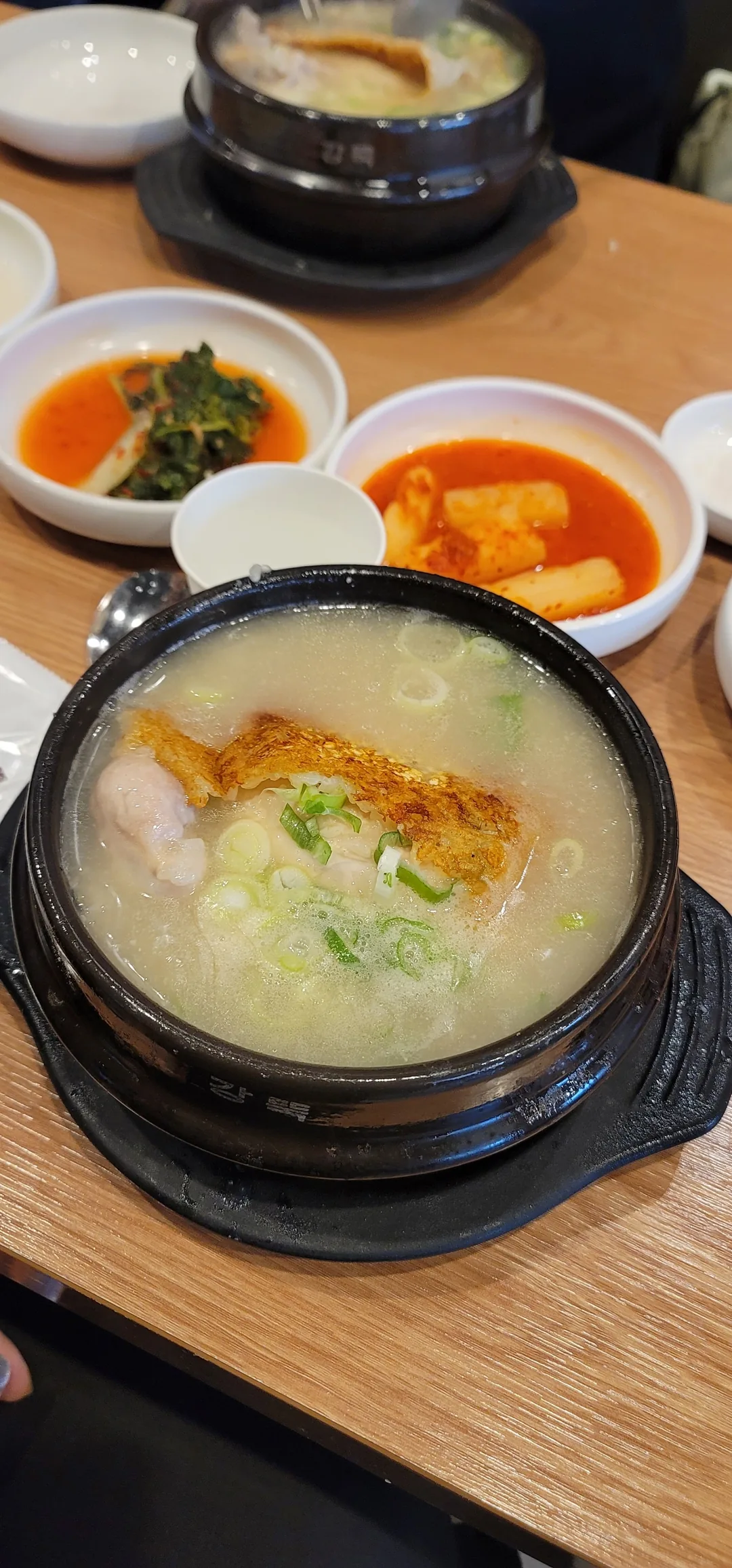 Hôm nay cũng bận rộn~