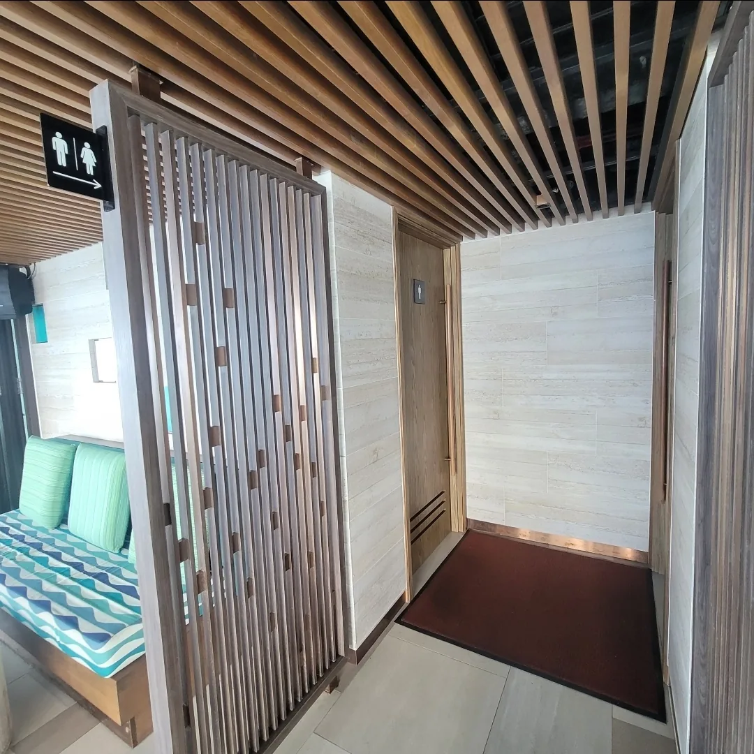✈️Review) Hồ bơi trên sân thượng khách sạn Radisson