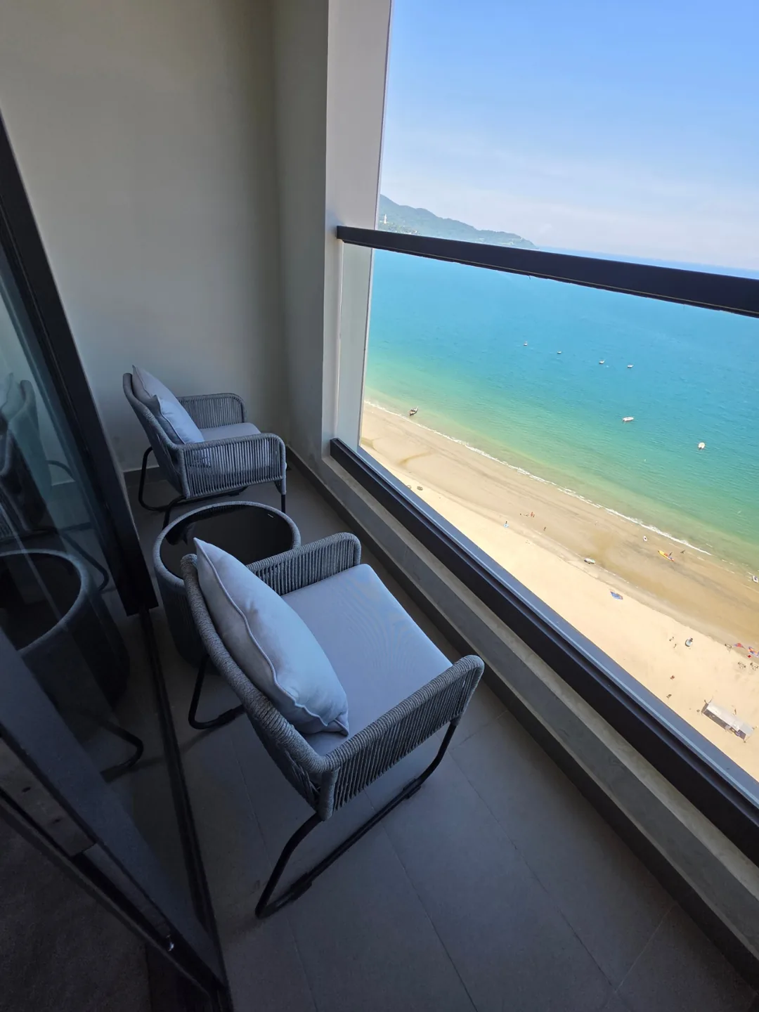 Khách sạn Radisson Red, wow!~