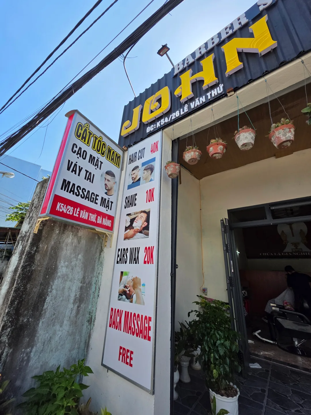 Đánh giá) ▶️✍️ Tiệm cắt tóc nam địa phương đích thực - Junho Barber Shop (JOHN HO BARBER SHOP)