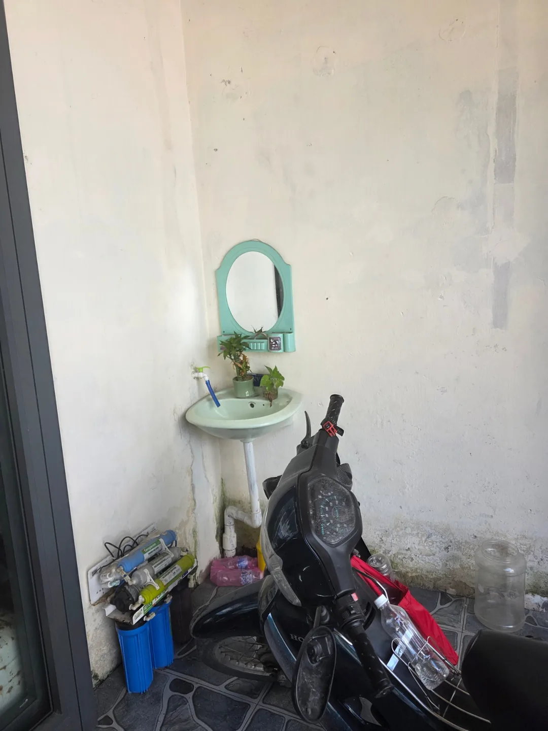 Đánh giá) ▶️✍️ Tiệm cắt tóc nam địa phương đích thực - Junho Barber Shop (JOHN HO BARBER SHOP)