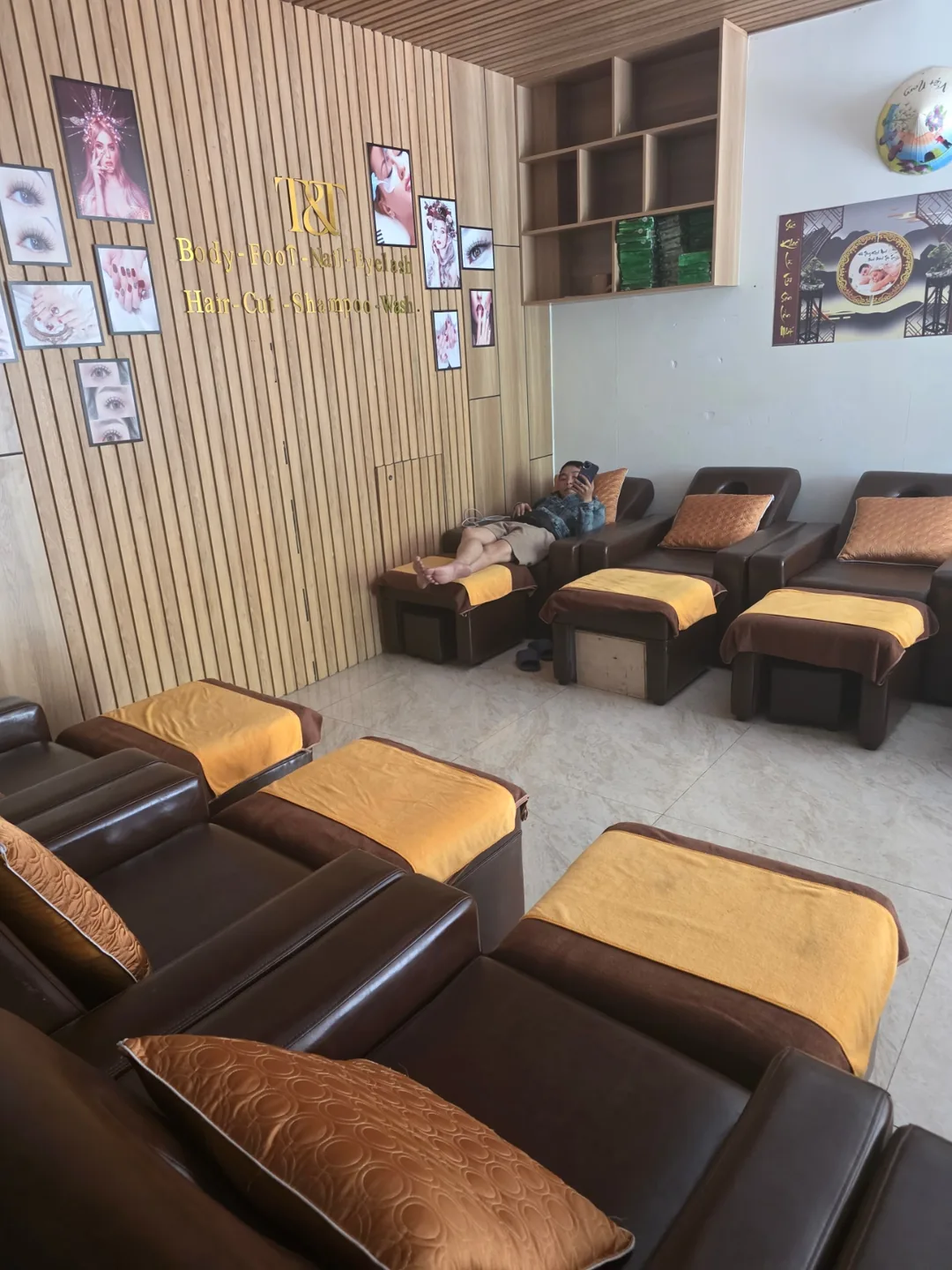 Review) ▶️✍️ Tưởng local mà lại không phải - thử trải nghiệm gội đầu bằng dầu gội