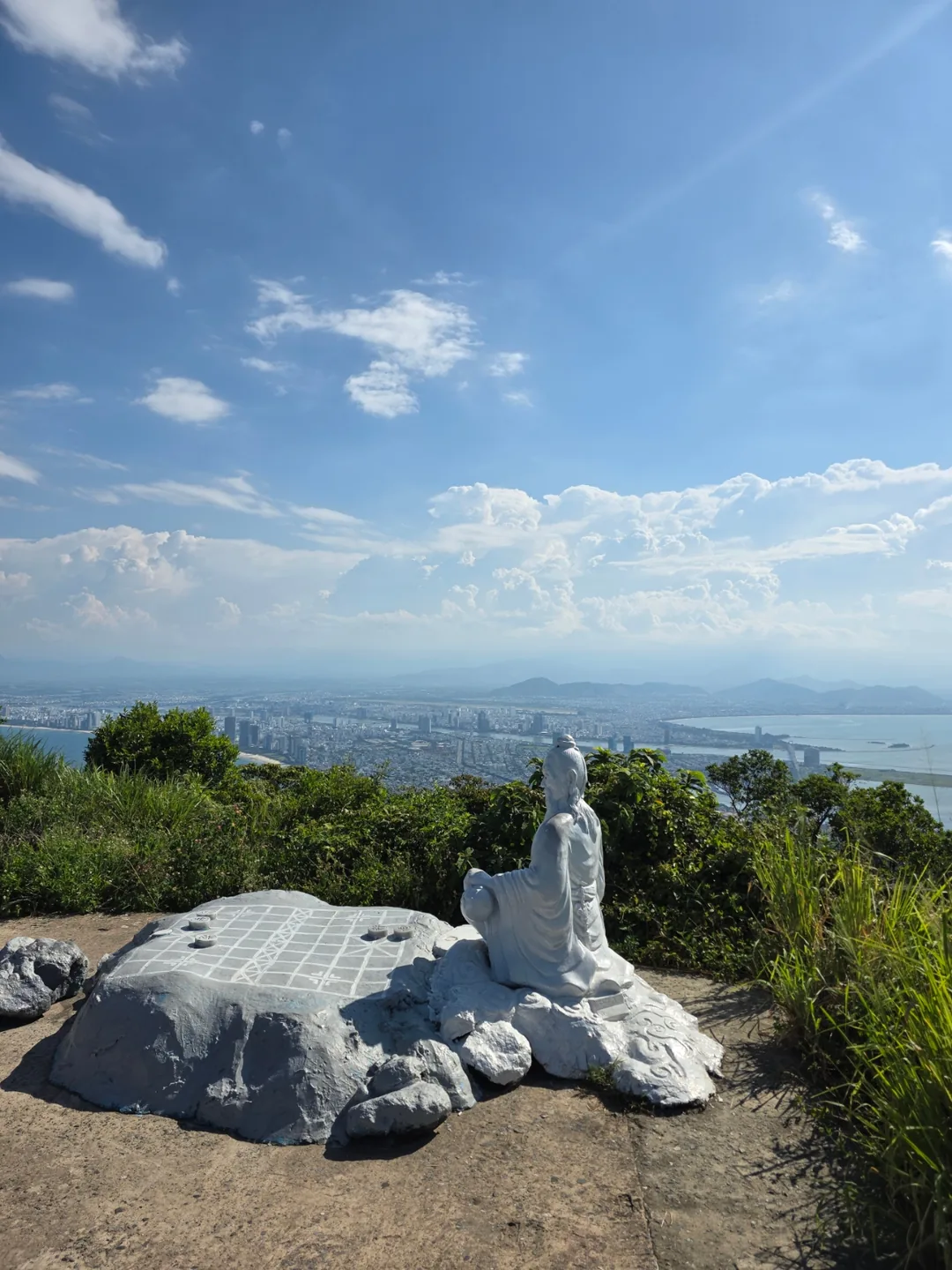 Review) ▶️✍️ Quán ngon view bán đảo Sơn Trà - Đài quan sát Đà Nẵng