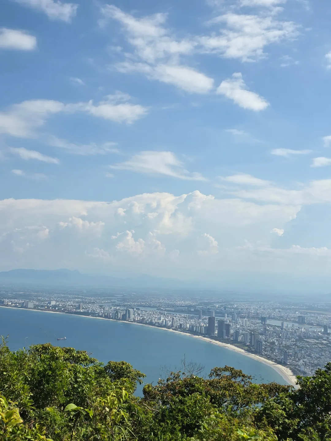 Review) ▶️✍️ Quán ngon view bán đảo Sơn Trà - Đài quan sát Đà Nẵng