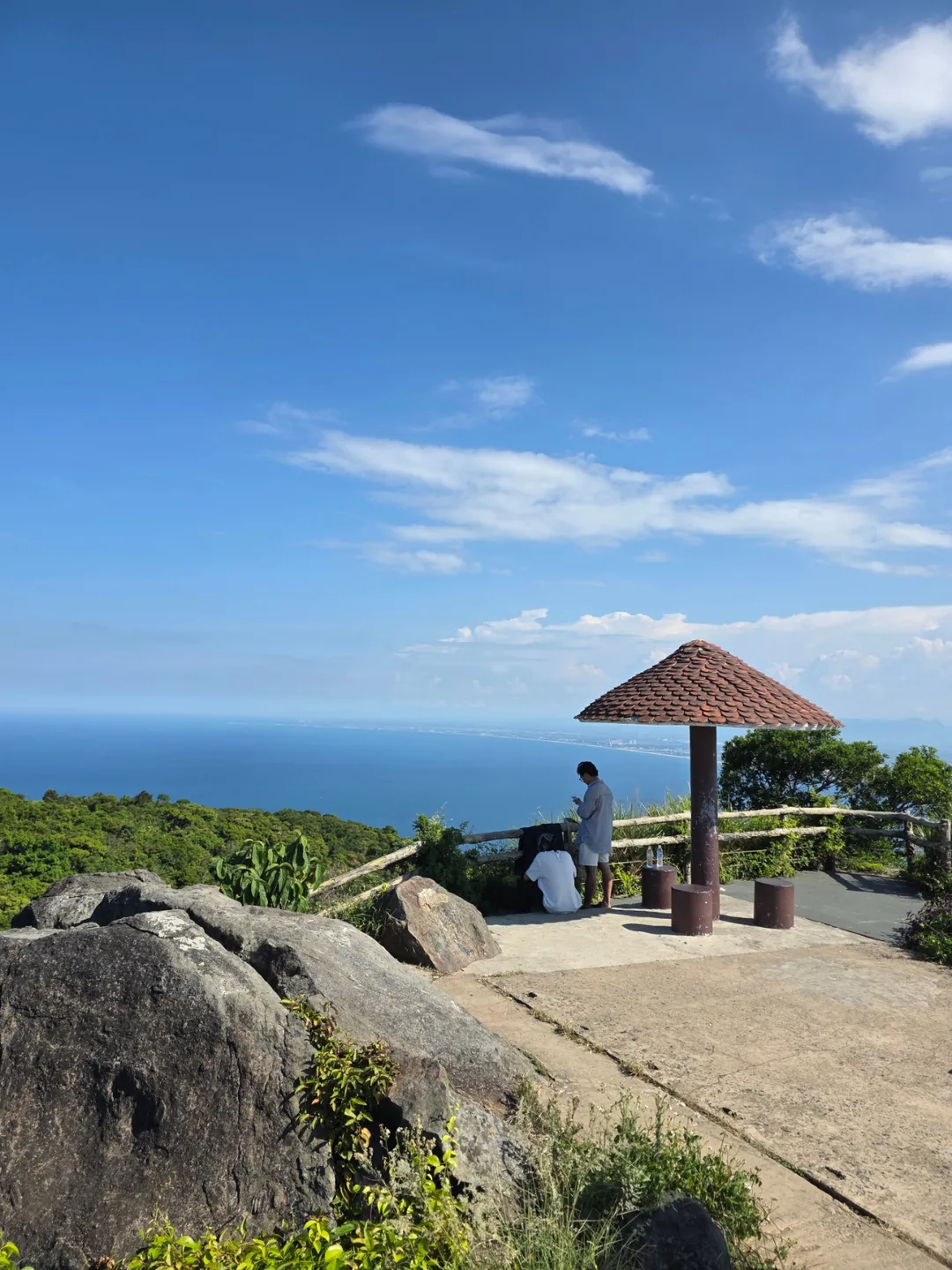 Review) ▶️✍️ Quán ngon view bán đảo Sơn Trà - Đài quan sát Đà Nẵng