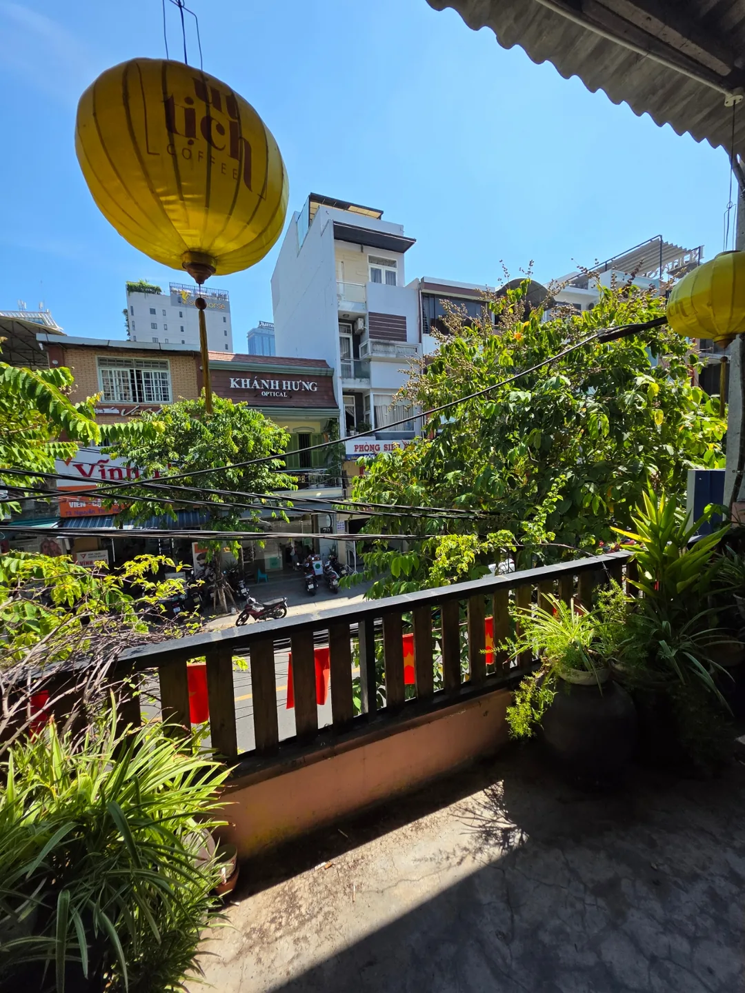 Đánh giá)▶️✍️Quán cà phê Uttich(UtTichCafe)-Chi nhánh Chợ Hansi