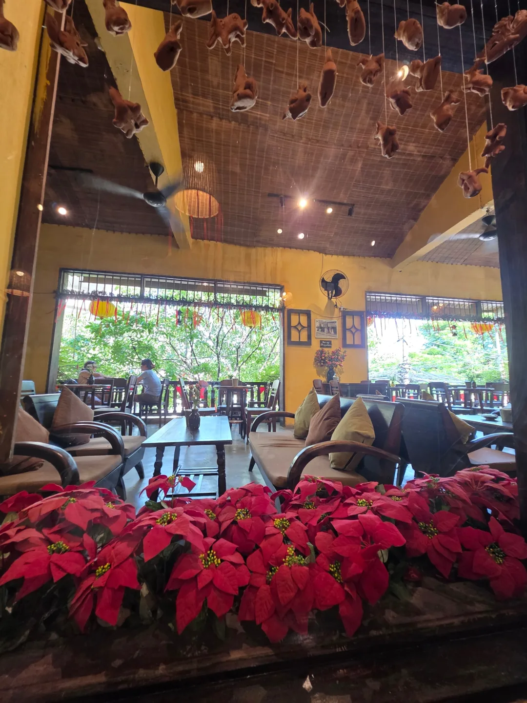 Đánh giá)▶️✍️Quán cà phê Uttich(UtTichCafe)-Chi nhánh Chợ Hansi