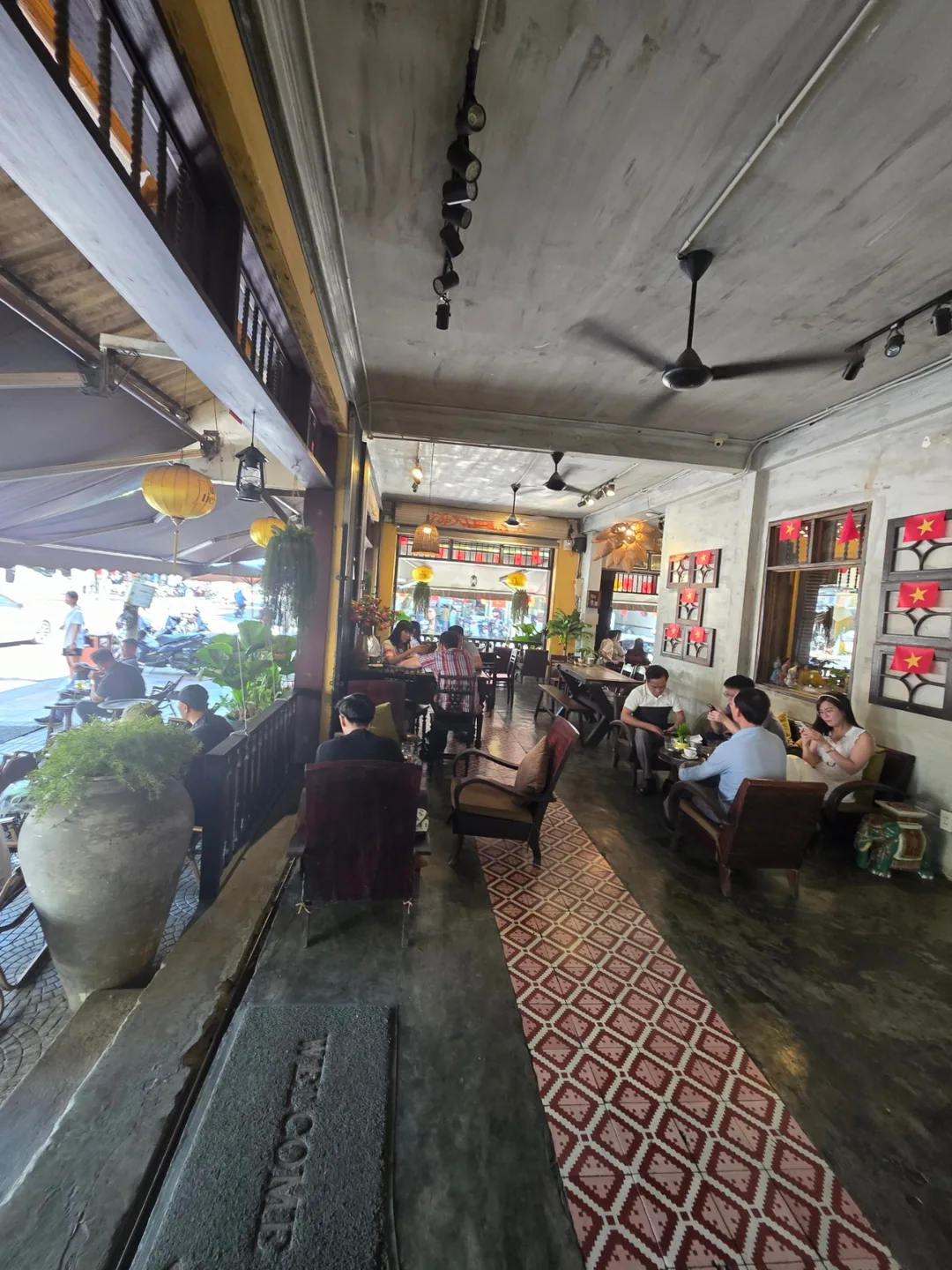 Đánh giá)▶️✍️Quán cà phê Uttich(UtTichCafe)-Chi nhánh Chợ Hansi