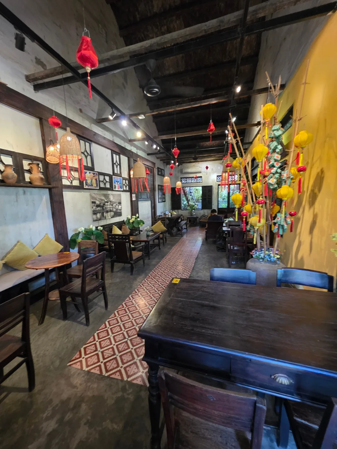 Đánh giá)▶️✍️Quán cà phê Uttich(UtTichCafe)-Chi nhánh Chợ Hansi