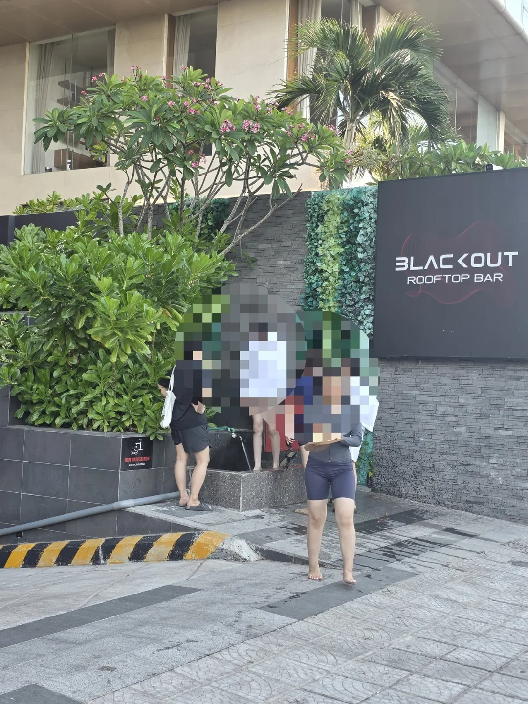 Đánh giá)▶️✍️Nóng bỏng với sắc đỏ rực rỡ —Khách sạn Radisson RED (Radisson RED Danang)—