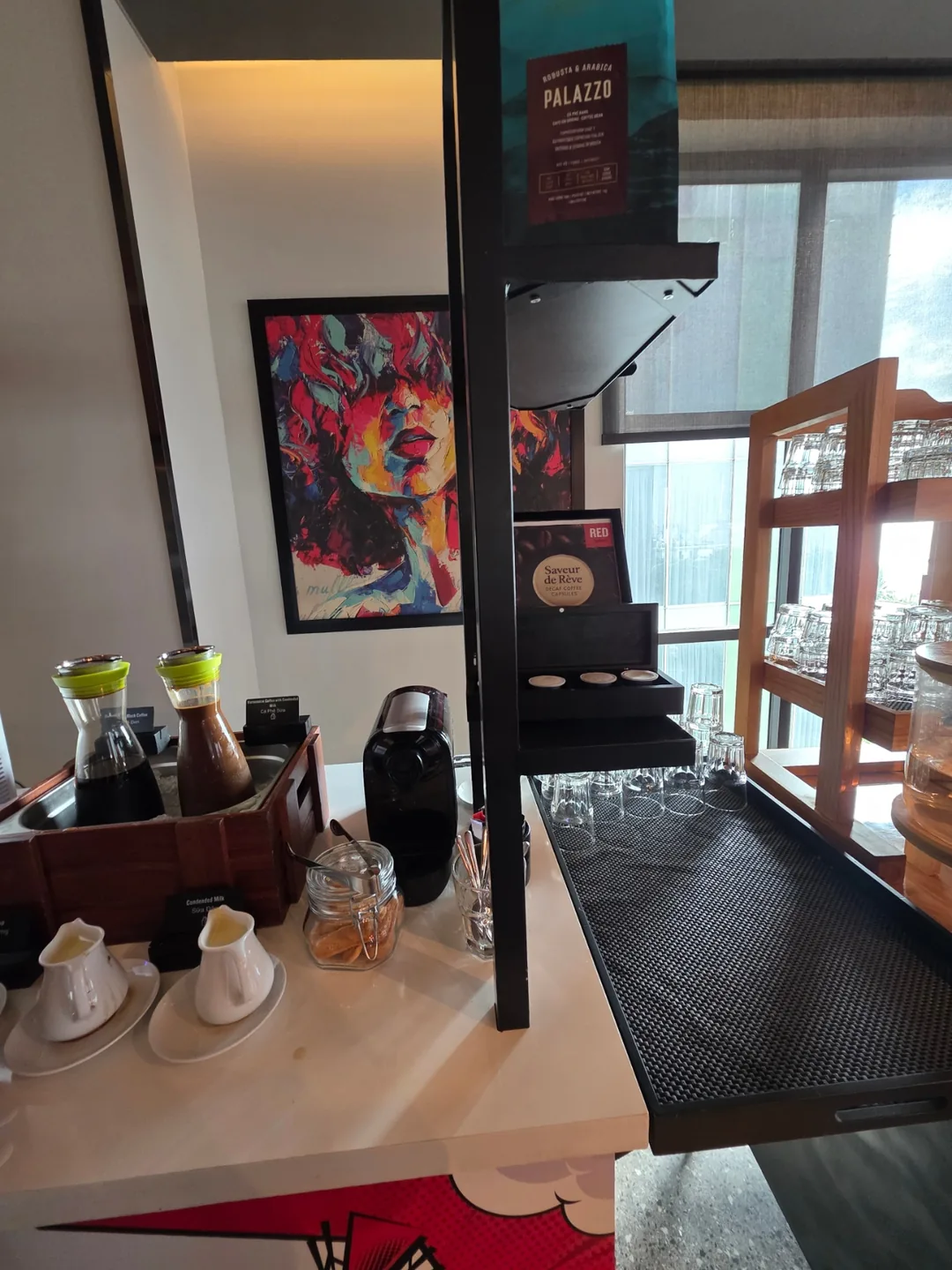 (Đánh giá)▶️✍️Khách sạn Radisson Red - Bữa sáng, Hồ bơi, Phòng xông hơi, Trung tâm thể dục, v.v.
