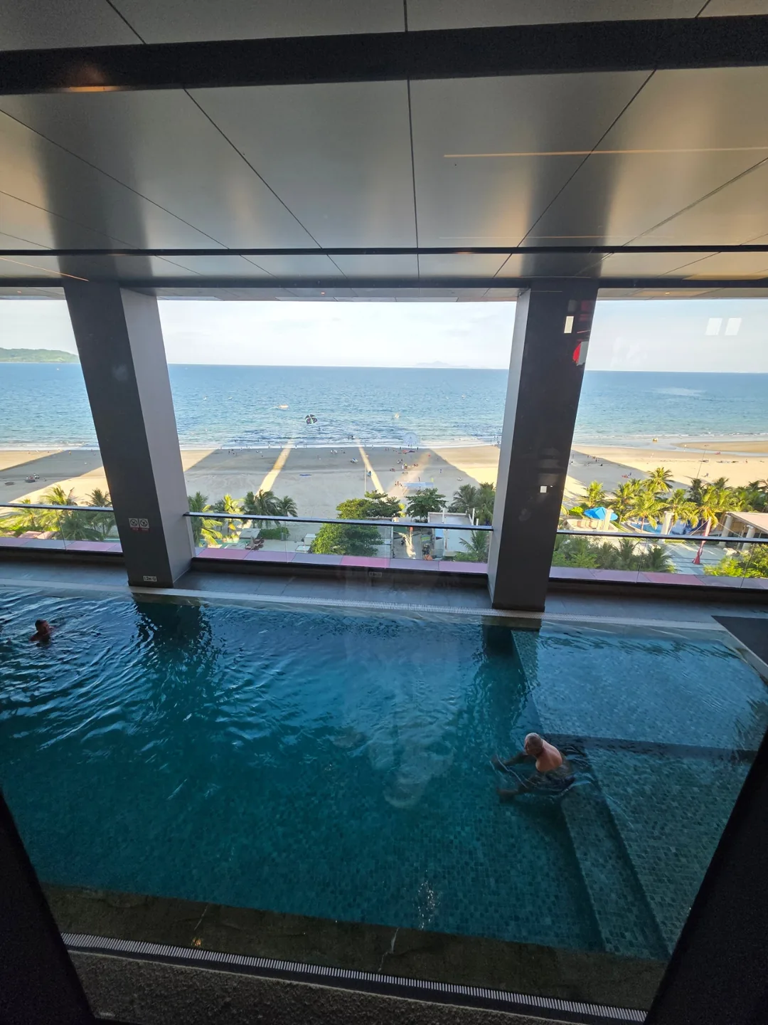 (Đánh giá)▶️✍️Khách sạn Radisson Red - Bữa sáng, Hồ bơi, Phòng xông hơi, Trung tâm thể dục, v.v.