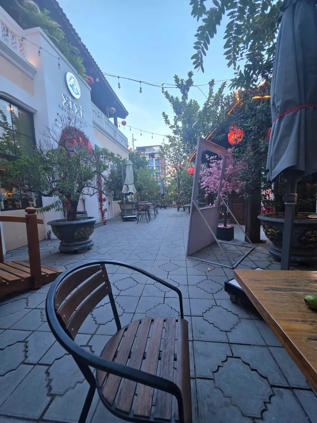 (Đánh giá) ▶️✍️ Gần Lotte Mart Đà Nẵng, không gian đẹp - Xi Xi coffee