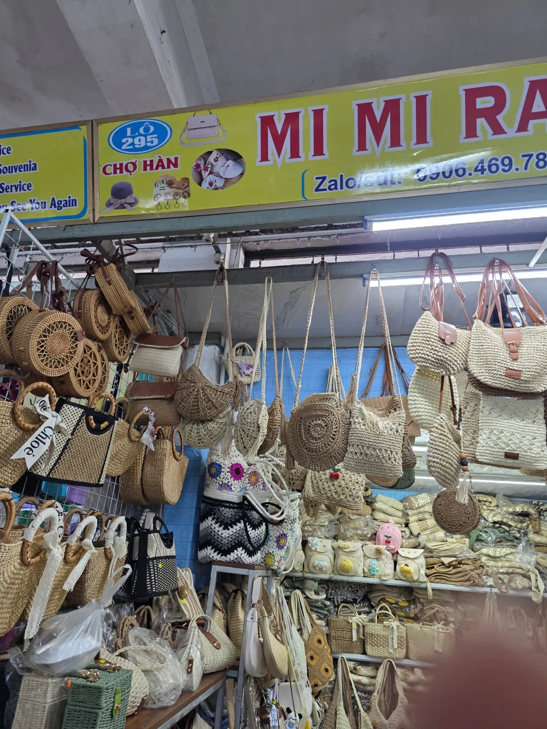 Review) ▶️✍️ Nơi không muốn đi cũng không thể không đi - Mua sắm chợ Han - Xe buýt số 177, 277, 295