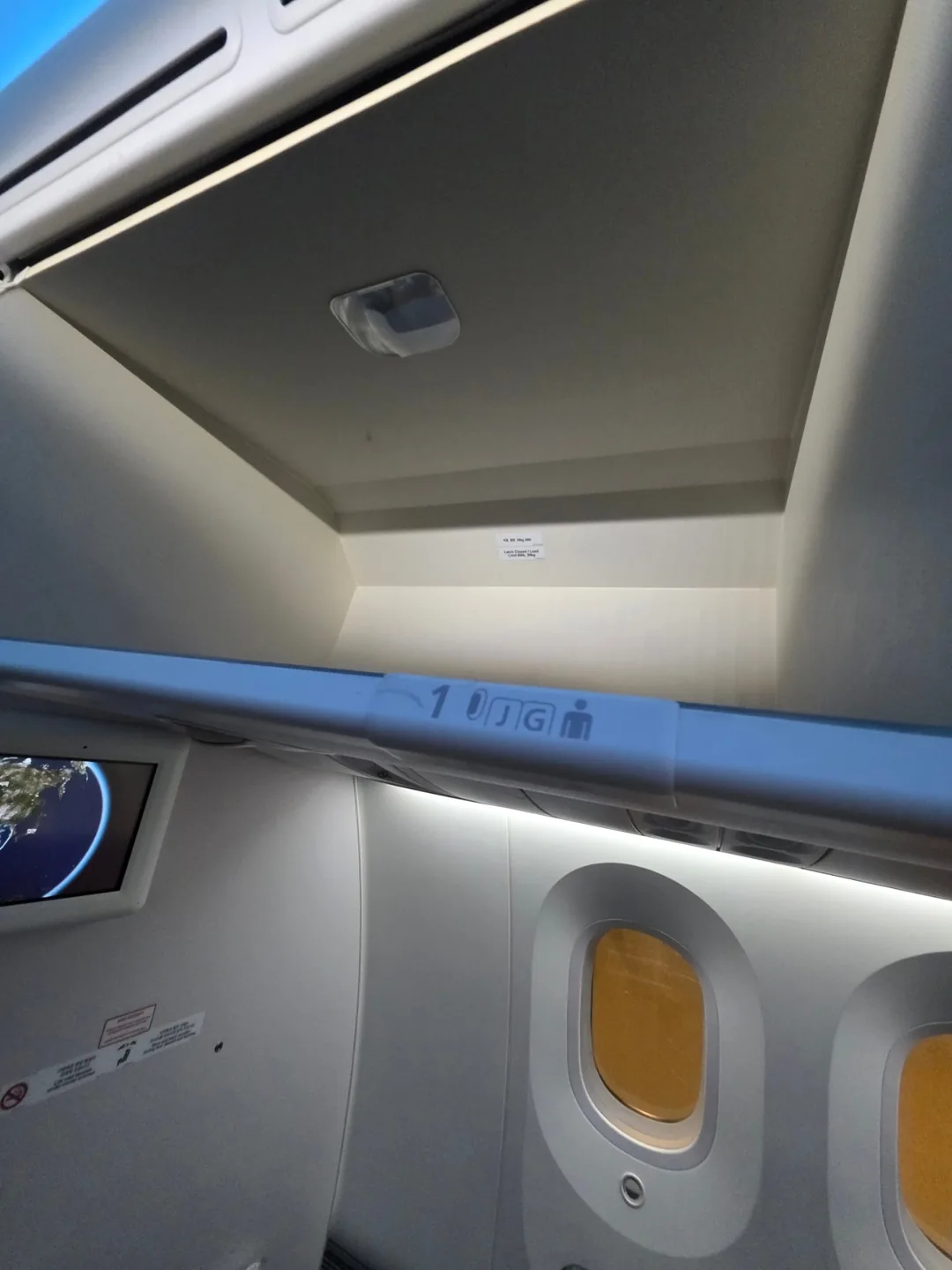 Bài đánh giá) ▶️✍️Phải lòng Air Premia- Air Premia Wide Premium