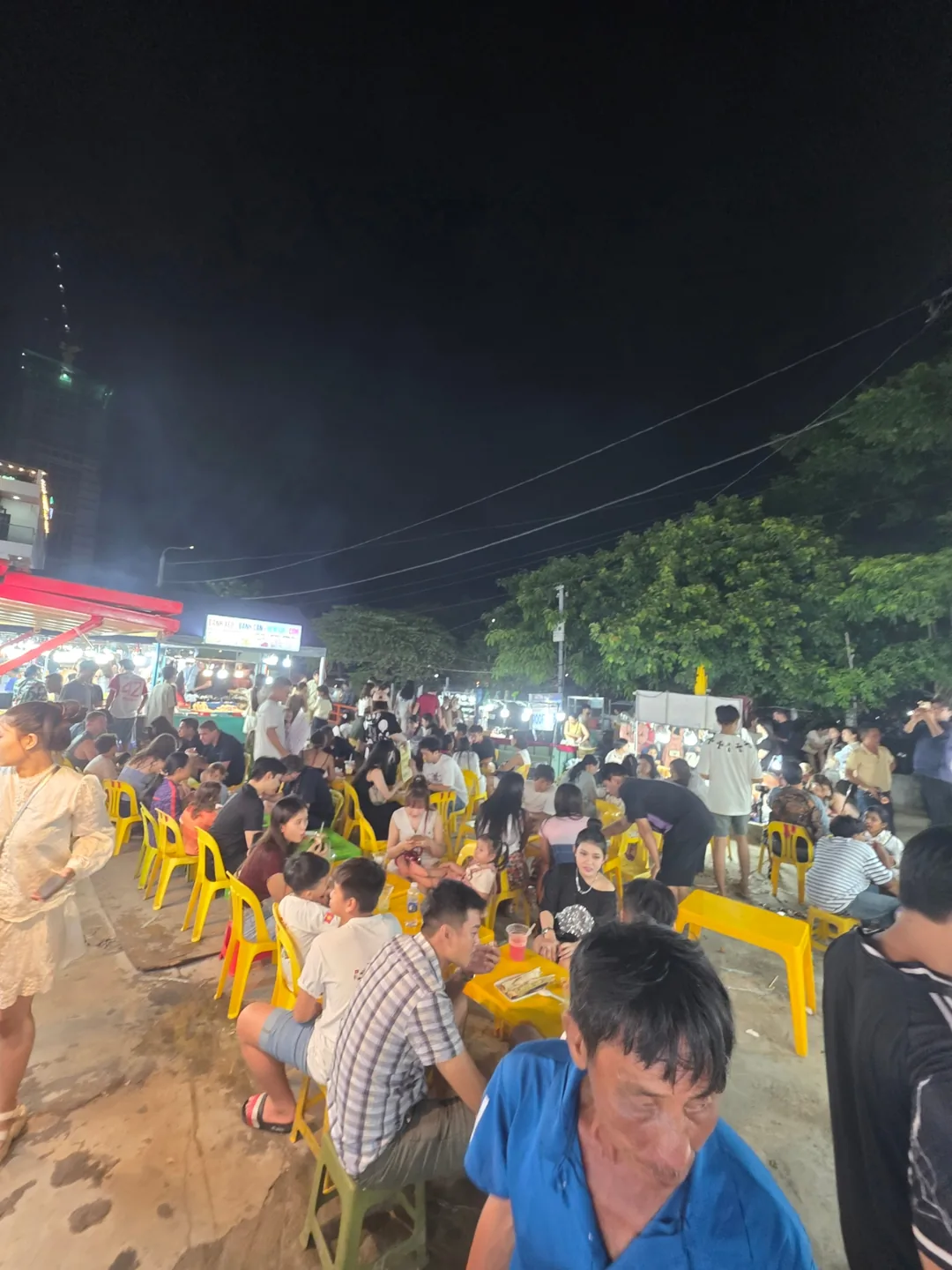 Review) ▶️✍️ Chợ đêm Sơn Trà và massage chân local ở chợ đêm